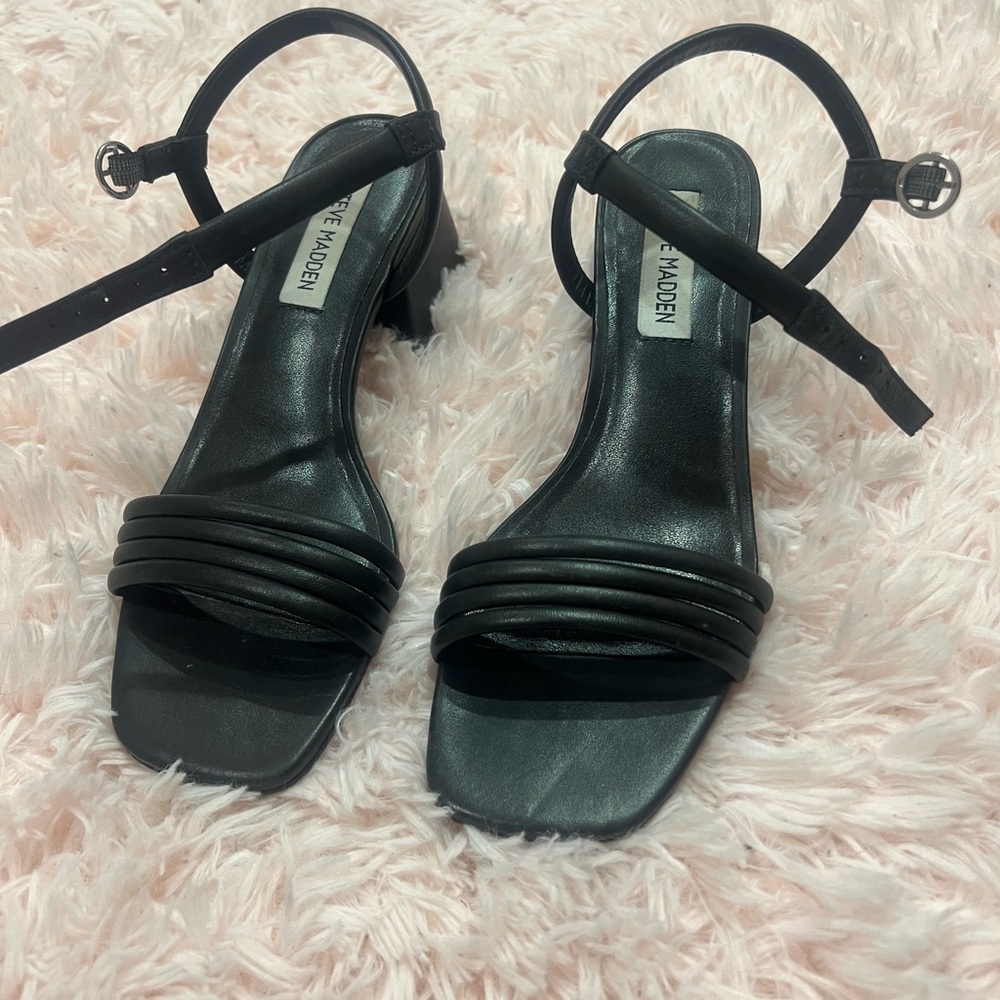 Steve Madden Black Strappy Heels
